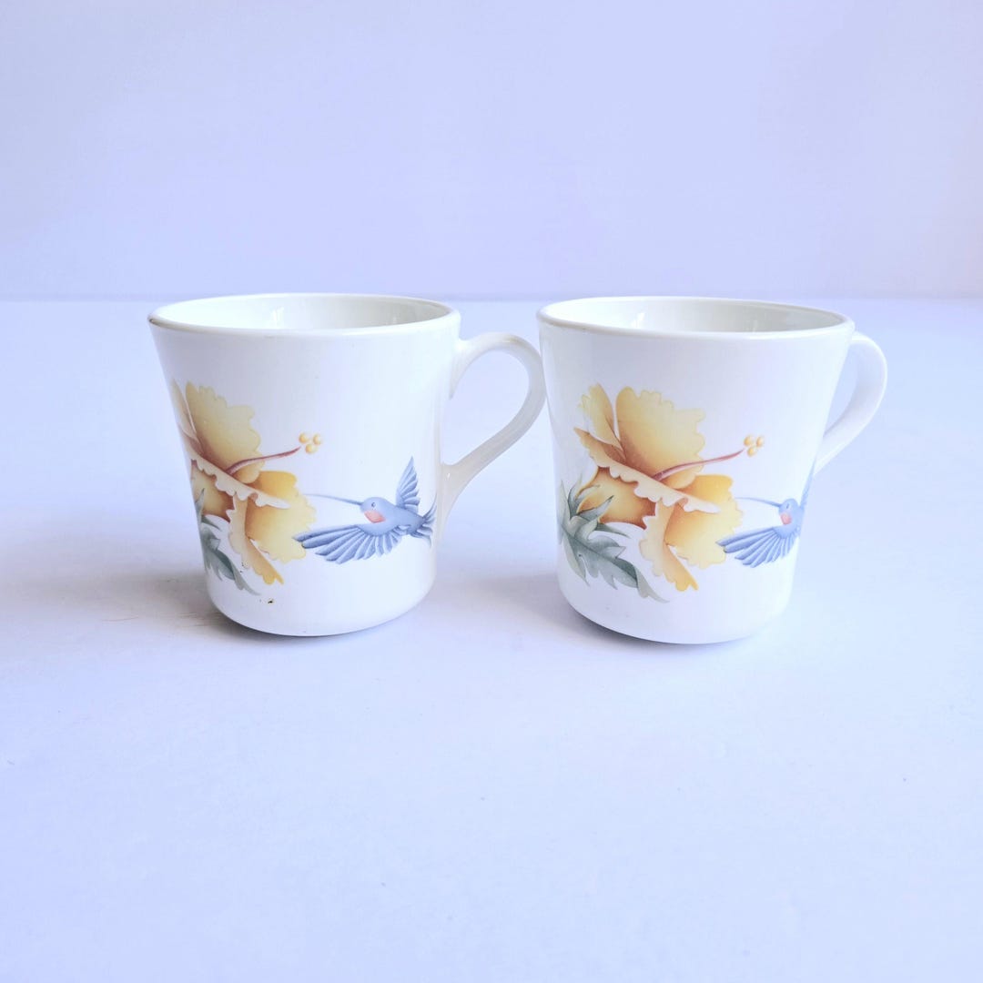 Corelle Hummingbird Mugs 2 Vintage White Mugs/cups - Etsy