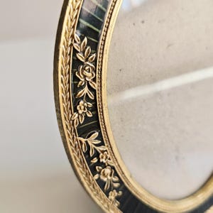 3&quot; x 4 1/2&quot; oval frame vintage fancy small frame