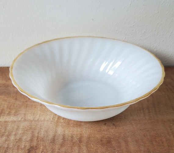 Vintage Fire King White Swirl Golden Shell Dinnerware Set - 23 Pc