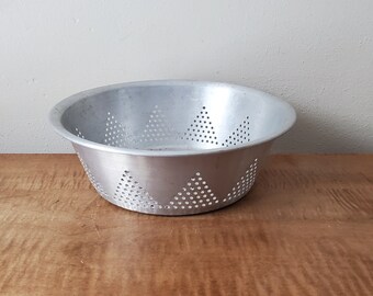 Vintage Aluminum Star Colander