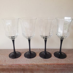 Vintage Black Stem Wine Glasses Luminarc Cristal D'Arques-Durand Set of 12 Three Sizes as Pictured and Described in Listing image 3