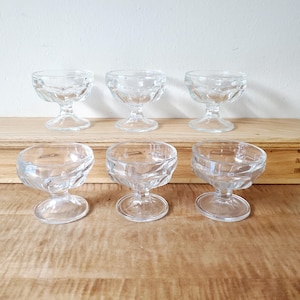 Vintage Ice Cream Cup Glasses Bowls Set of 6 Federal Glass
