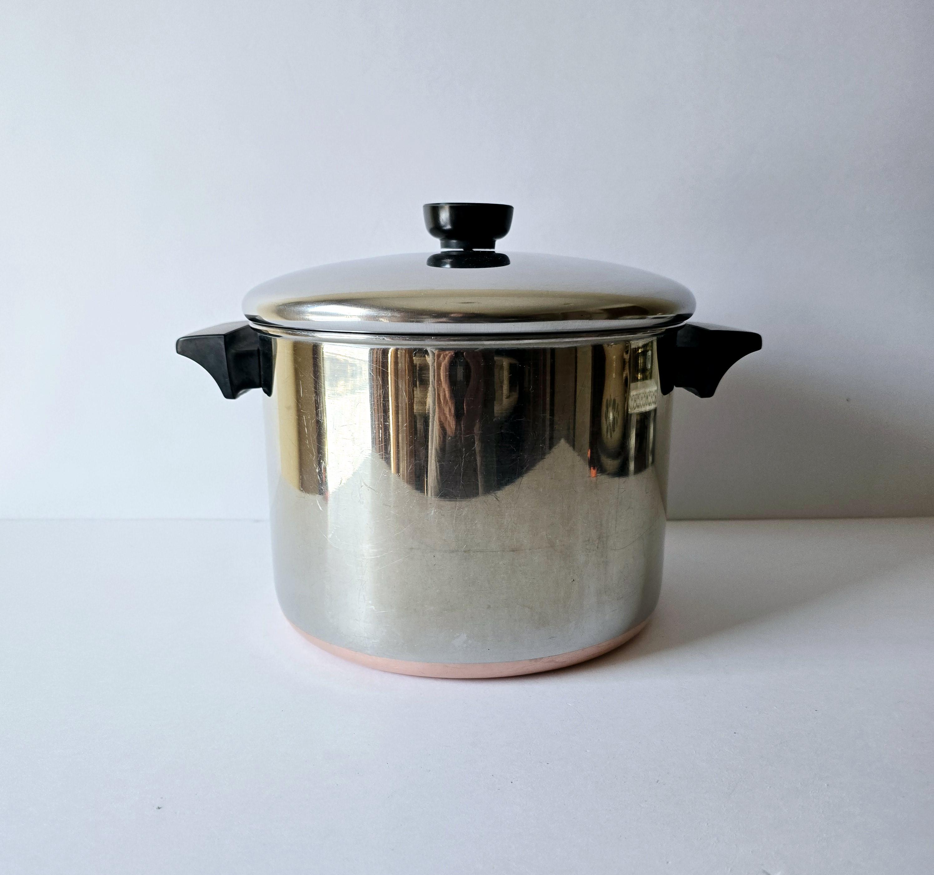 revere wareアメリカ製ヴィンテージ銅製サーブパン希少モデル Amazon.com: Vintage Revere Ware 9 Inch Saucepan Skillet USA: Home