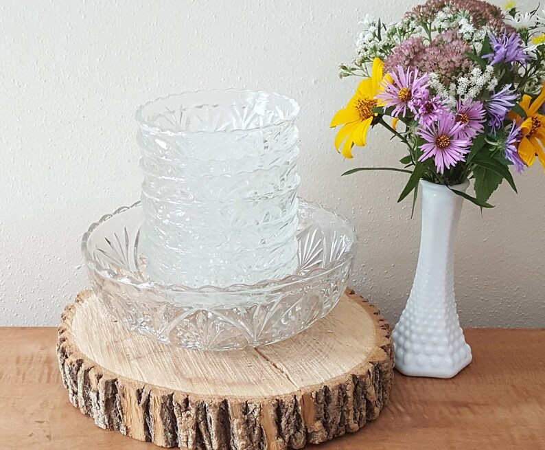 Anchor Hocking Glass Salad SetBerry Bowl Set Medallion Star and Cameo Bowls Set of 9 Bowls~