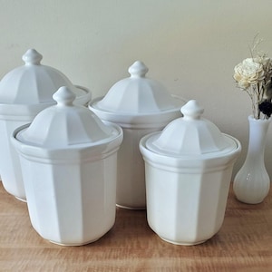 Vintage Pfaltzgraff Heritage Canister Set of 4