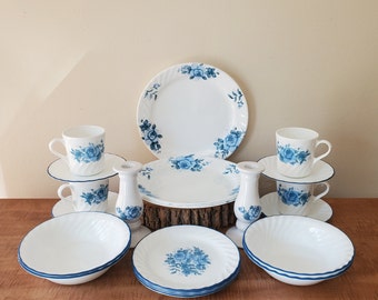 Vintage Corelle Blue Velvet Dinnerware: 20 Piece Set