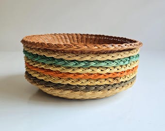 Wicker Plate Holders Colorful Braided Edge Chargers Set of 8