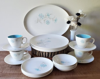 Vintage Taylor Smith & Taylor Boutonniere Dinnerware 21 Piece Set for 4 Guests