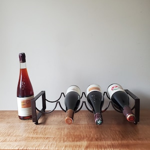 Metal Wine Rack: Countertop Stacking Wine Storage