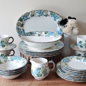 Stoneware Dinnerware Grape Dinnerware Set Pfaltzgraff Grapevine