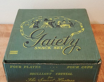 Vintage Snack Set Colony Glass 1950s "Gaity" Brilliant Crystal for the "Smart Hostess" 4 Sets in Original Box