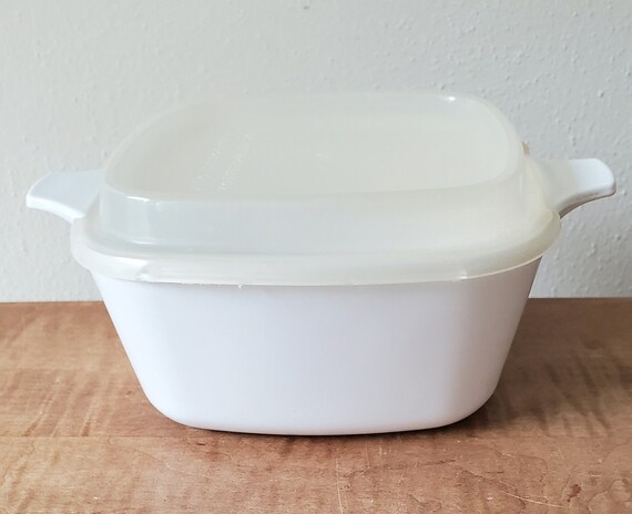 Vintage Corning Ware Casserole With Plastic Lid 700ml / 