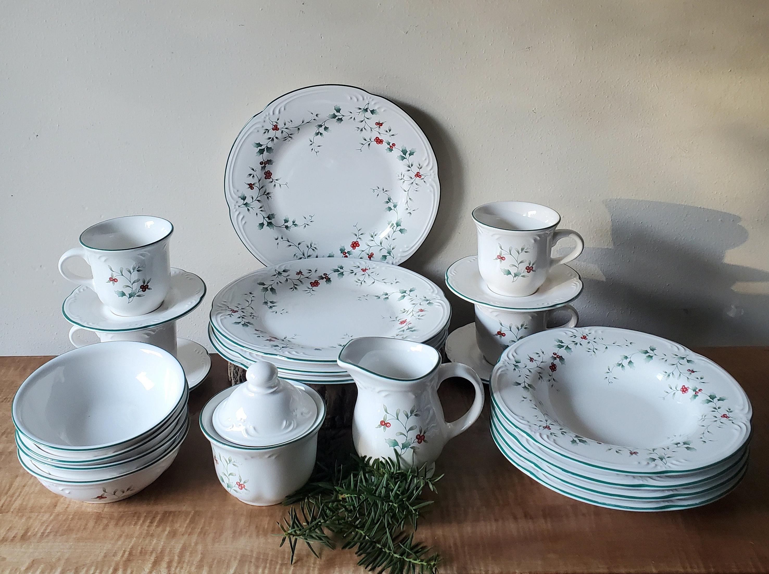 Amazon.com | Pfaltzgraff Autumn Berry 16 Piece Dinnerware