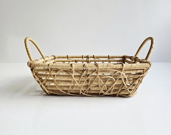 11" x 12" vintage woven wicker tabletop basket: serving tray  /details in description