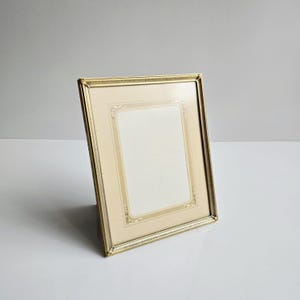 8&quot; x 10&quot; gold metal frame, vintage frames, ornate portrait 8x10, antique frames
