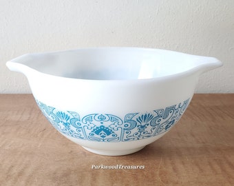 Vintage Pyrex #441 Horizon Blue 1.5 Pint Cinderella Mixing Bowl