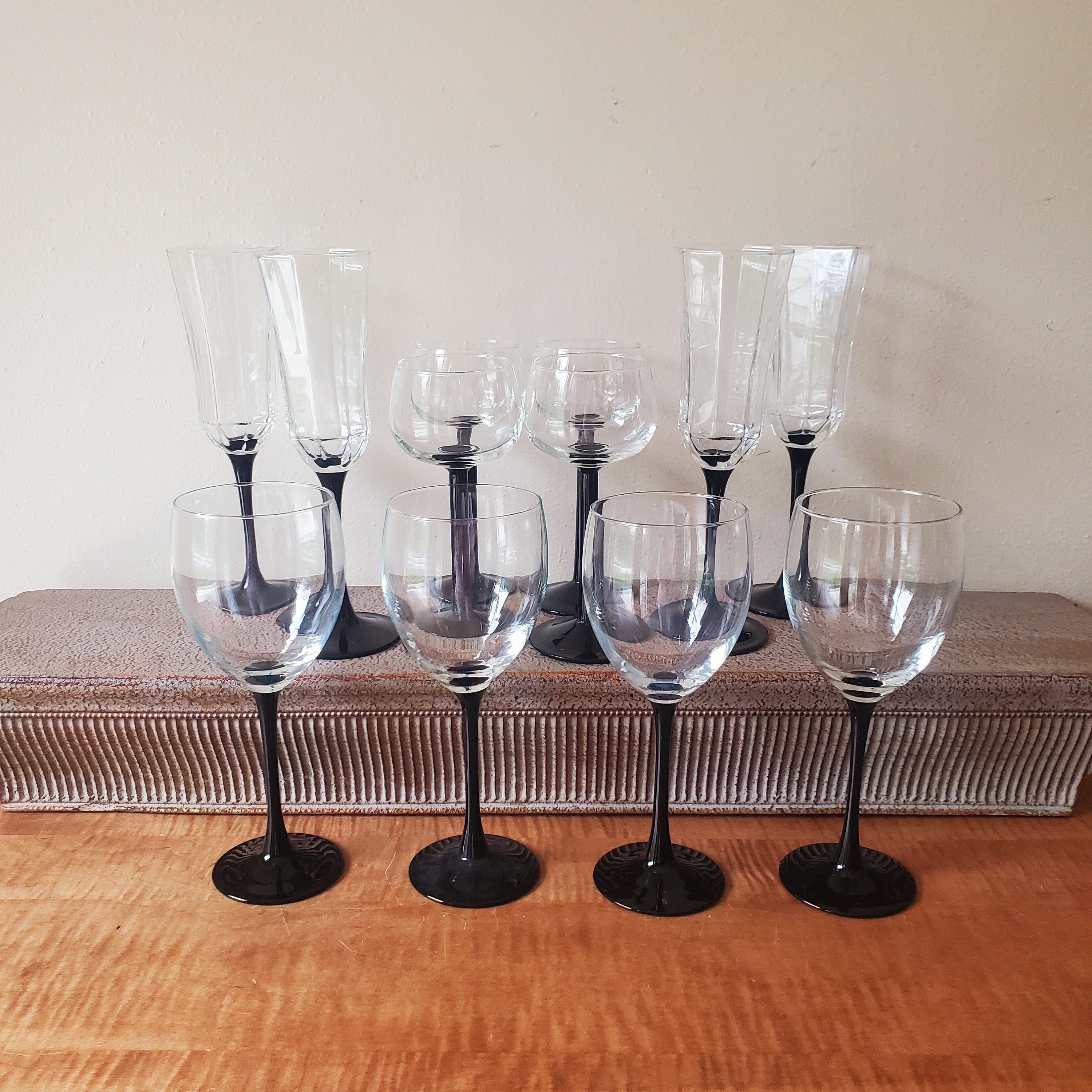 Vintage Luminarc Black Stem Wine Glass Set: Cristal D'arques-durand, Mixed  Set of 12 - Etsy