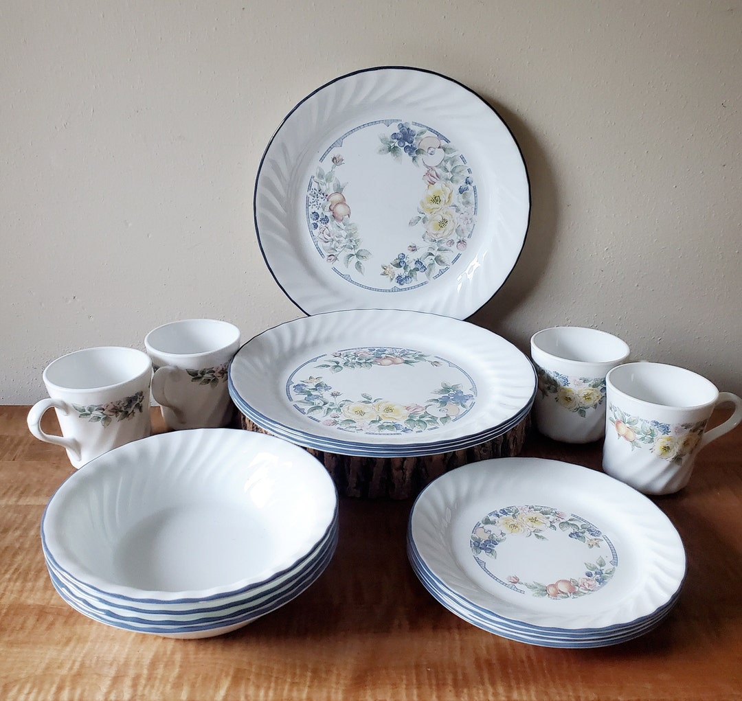 Vintage Corelle Orchard Rose Dinnerware: 16 Piece Set for 4 Guests ...