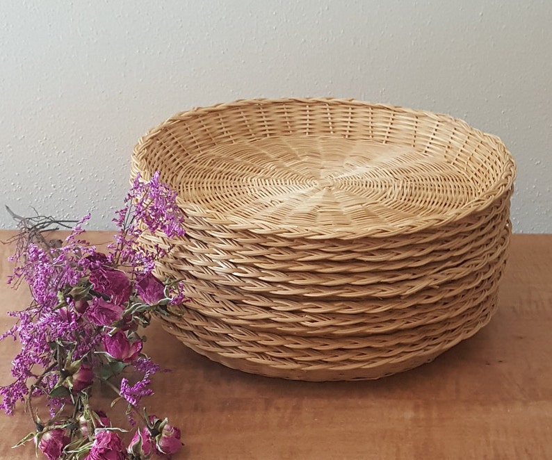 Vintage Paper Plate Basket Holders 8 Wicker Paper Plate Etsy