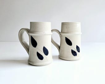 stoneware mugs 2 vintage Williamsburg Pottery Cobalt Blue Design mugs