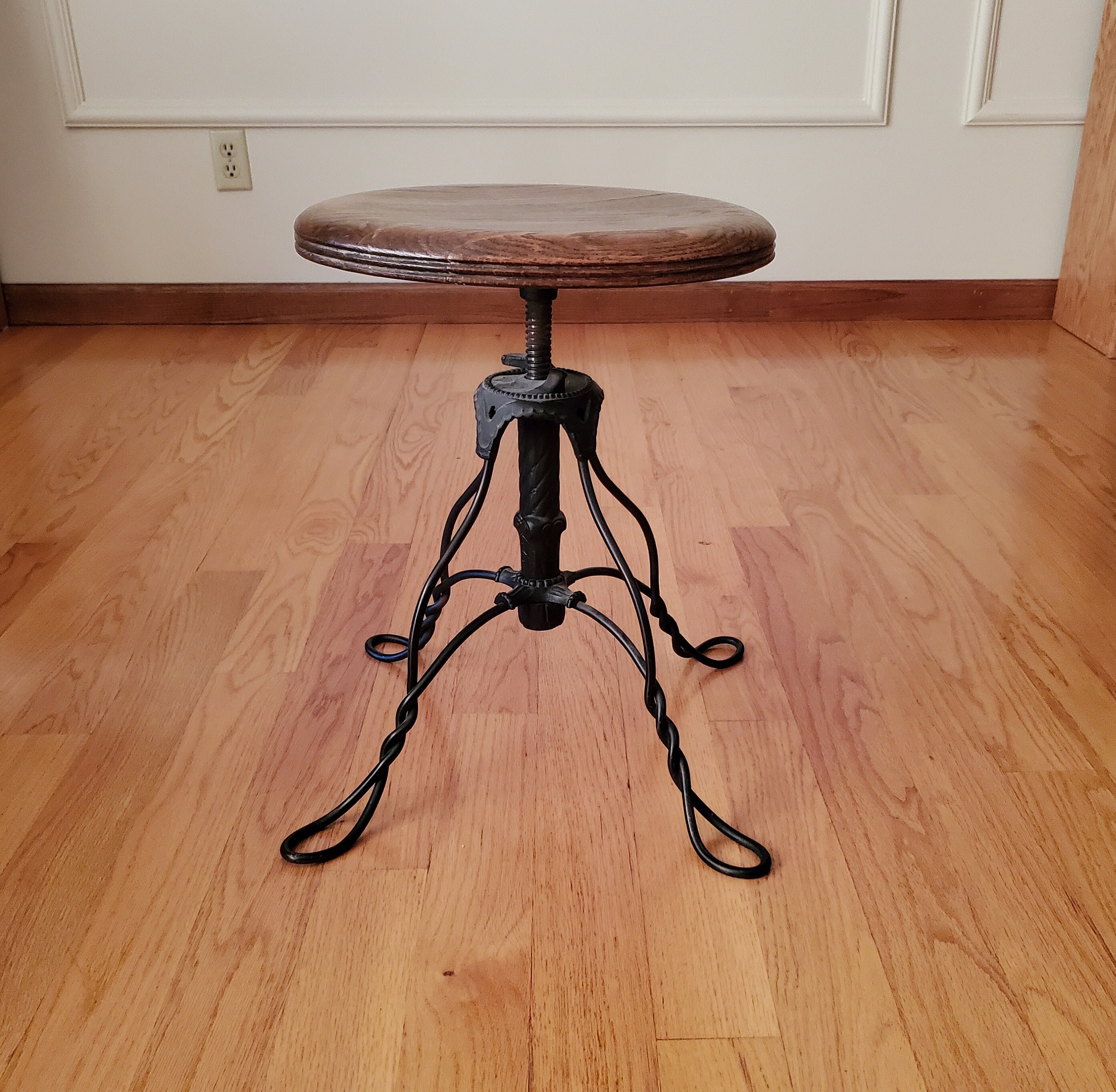 Antique Victorian Swivel Seat Stool Twisted Leg Tonk Piano