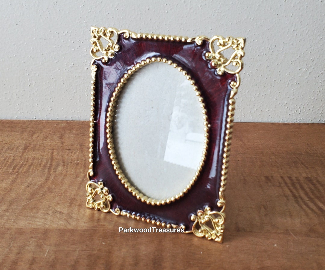 Vintage 2 X 3 Frame, Ornate Wallet Frame, Antique Frames, Gold Metal