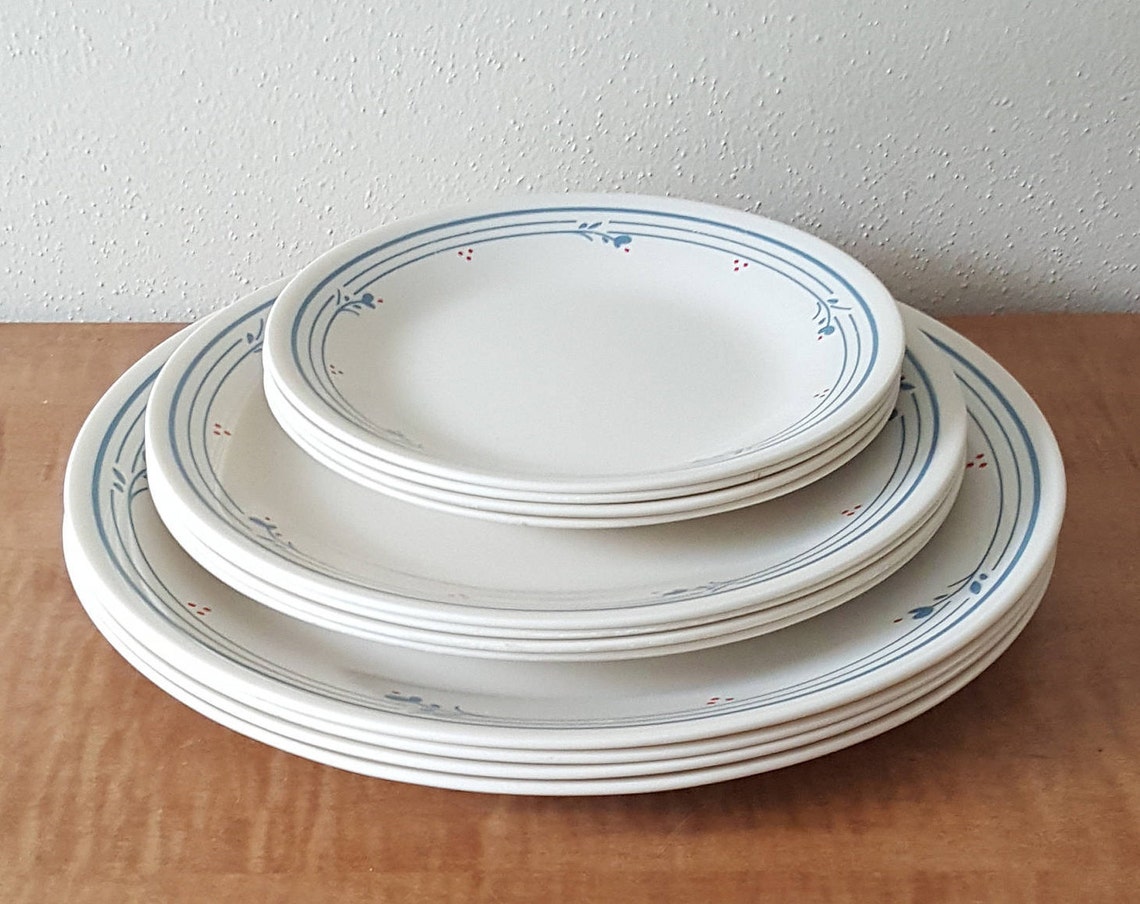 Vintage Corelle Country Violets Dinnerware 24 Piece Set for 4 - Etsy