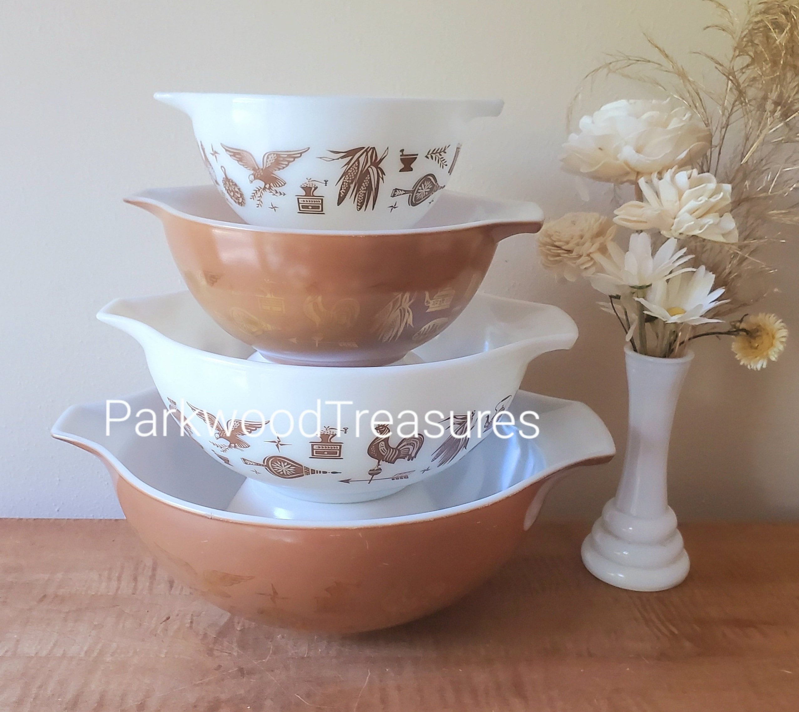Vintage Pyrex Primary Mixing Bowl Set in the Original Box