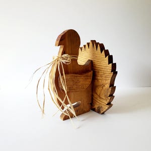 handcrafted turkey vintage Thanksgiving turkey decor 10&quot; saw-blade pine turkey