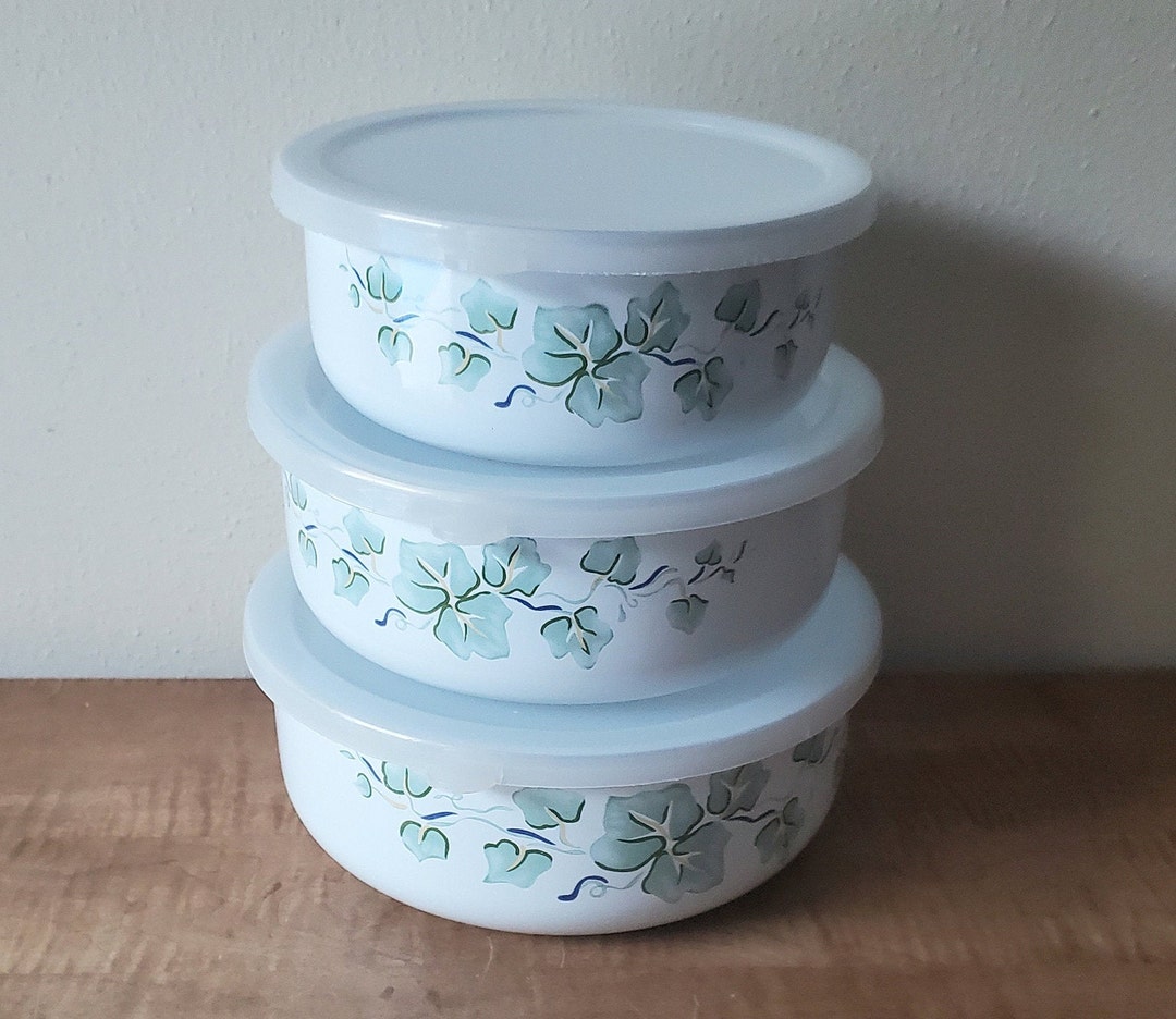 Vintage Enamelware Bowls With Lids 3 Corelle Callaway Ivy Etsy