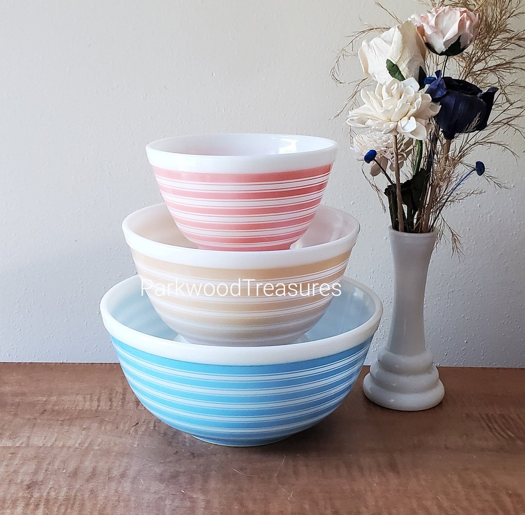 Vintage Pyrex Rainbow Stripes Mixing Bowl Set, Pyrex Stripes