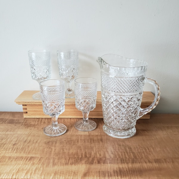 Vintage Wexford Pitcher and Wexford Glasses by Anchor Hocking