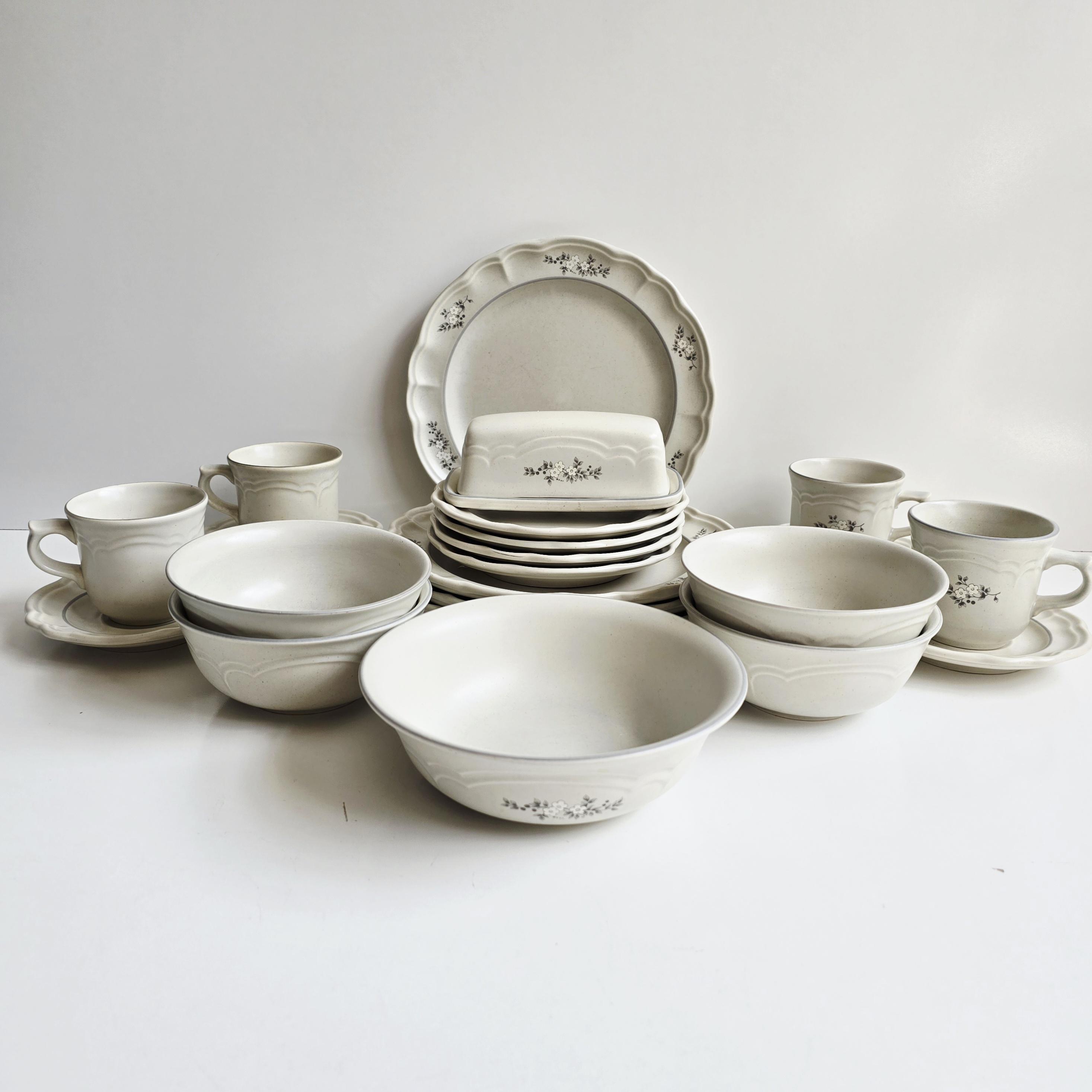 Heirloom Stoneware Pottery Barn Dinner Sets Vintage Pfaltzgraff