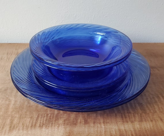 Vintage Blue Pyrex Festiva Dinnerware, Pyrex Festiva Dishes, Dinner Plates, Salad Plates, Cereal Bowls, Swirl Pattern by Corning Ware - Etsy Vintage Blue Pyrex Festiva Dinnerware, Pyrex Festiva Dishes, Dinner Plates, Salad Plates, Cereal Bowls, Swirl Pattern by Corning Ware - Etsy