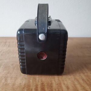 1950s Kodak Brownie Hawkeye Box Camera Flash Model /details in ...