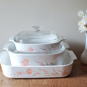 Vintage Corning Ware Peach Floral 3 Casseroles + 2 Pyrex Lids