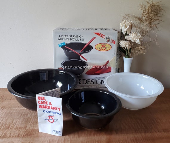 Pyrex Glass Mixing Bowl Set (3-Piece) 