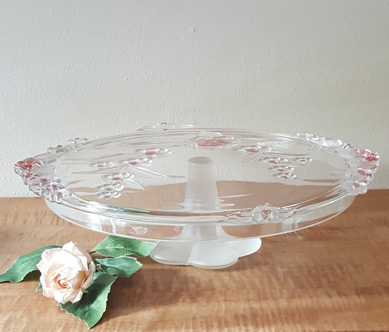 Assiette à gâteau sur pied en verre cristal vintage, support à gâteau de  mariage de 11 pouces -  France