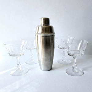 vintage cocktail shaker set with 4 martini glasses