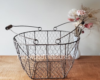 Antique French Wire Basket, Vintage Wire Storage Basket, Large Metal Basket, 14 x 10 x 8 Basket with Handles