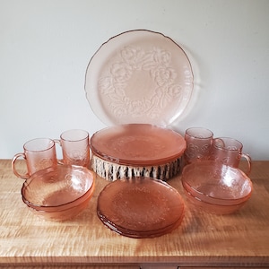 Vintage Arcoroc Rosaline Pink Dishes, Rosaline Pink Floral Dinnerware, 17 Piece Set for 4 Guests