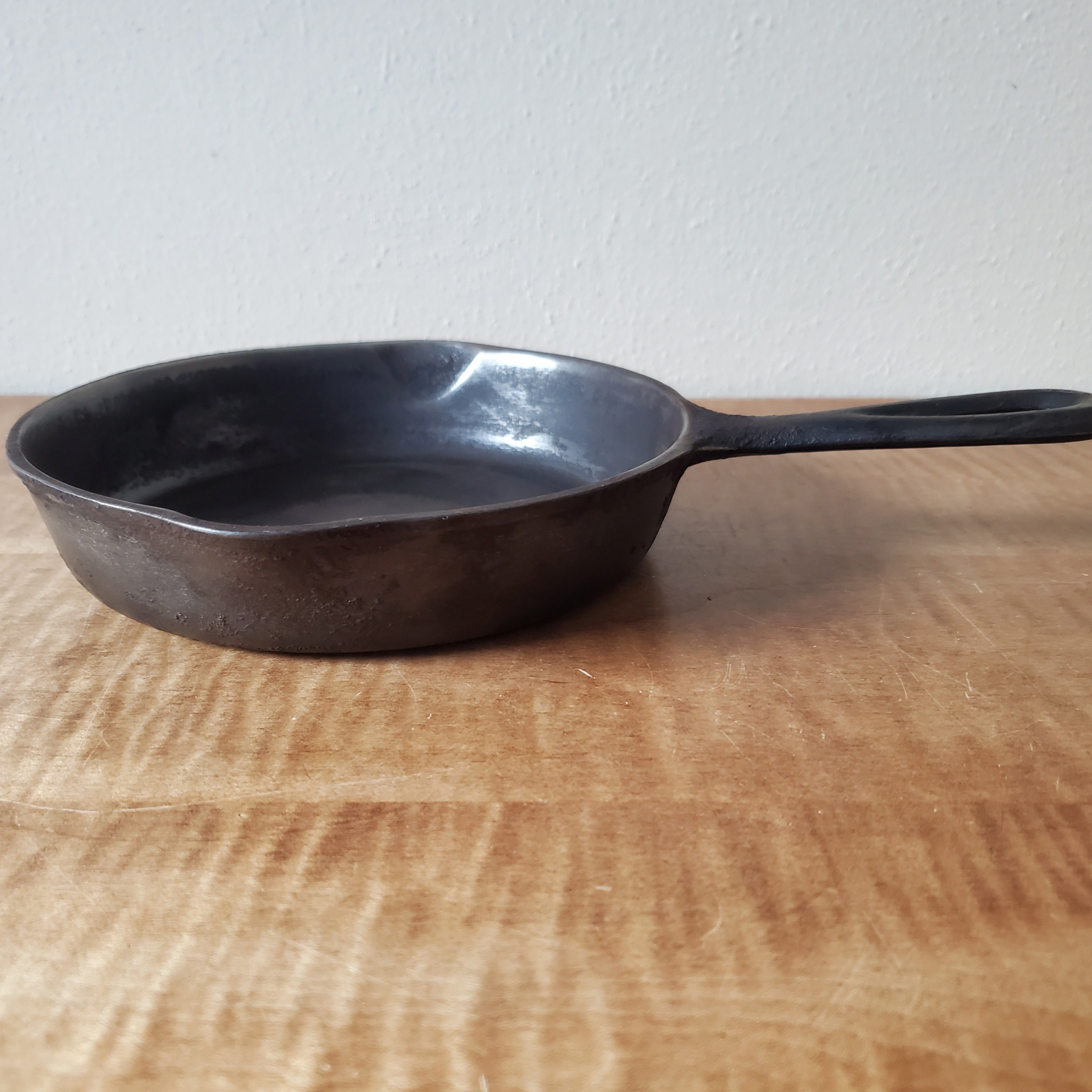 デッドストック　WAGNER WARE ヴィンテージ　スキレット wagner ware cast iron skillet 7 | eBay