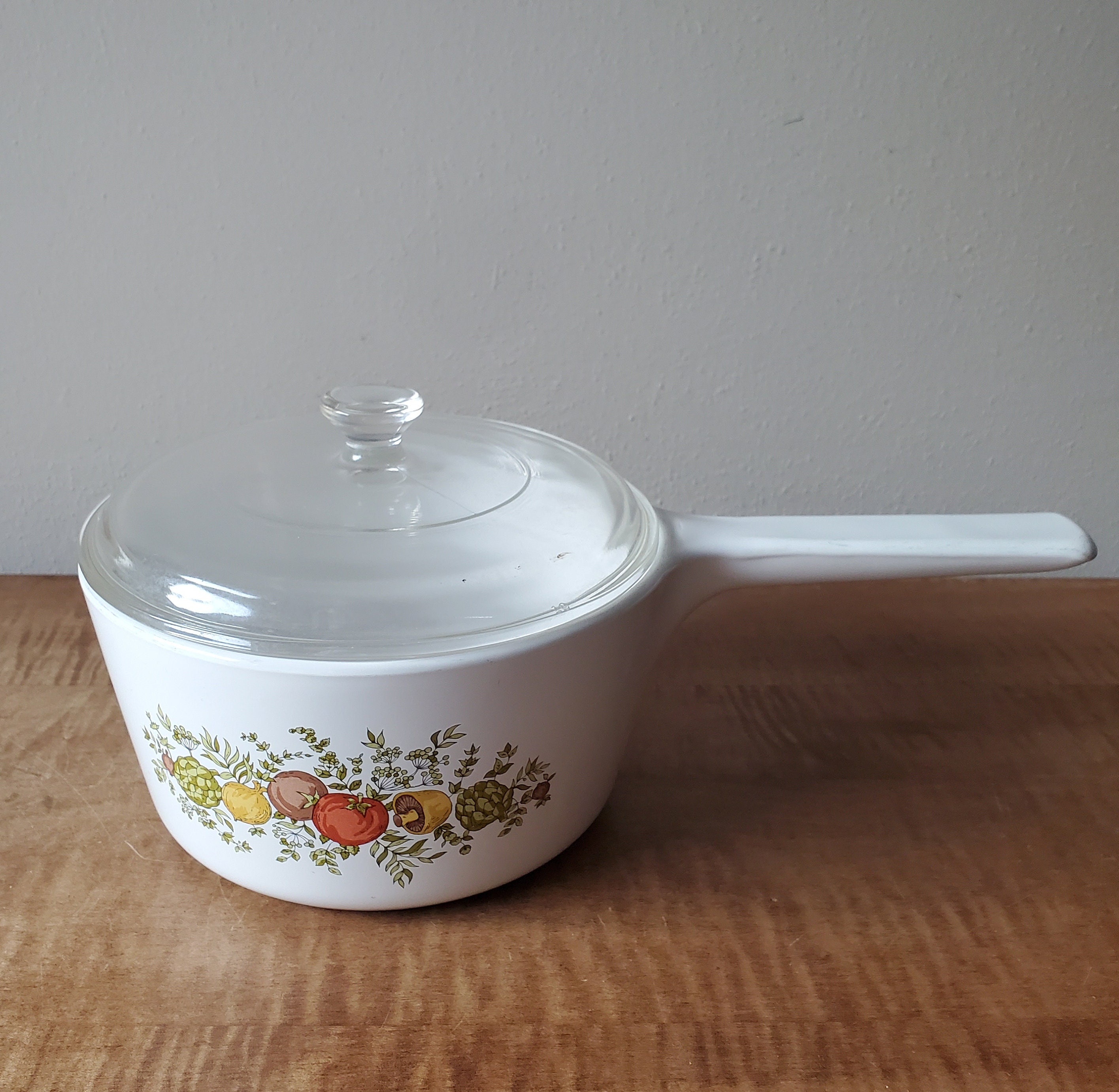 Vintage Corning Rangetopper 2 1/2 Quart Saucepan with Glass Lid in Spice of  Life
