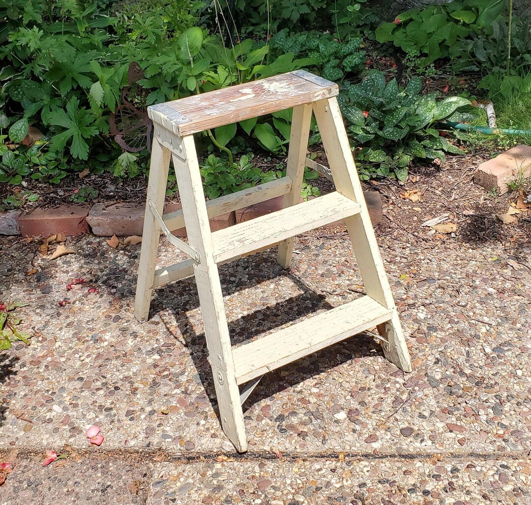 22" Vintage Step-ladder: Weathered Wood 2 Step - Etsy