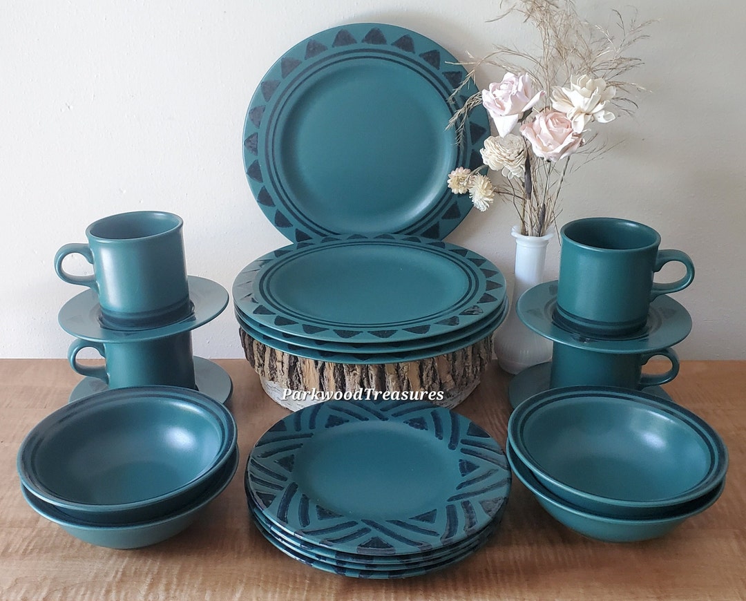 Pfaltzgraff Folk Art Pfaltzgraff Teagan Dishes Pfaltzgraff Antique