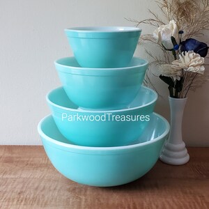 Pyrex turquoise bowl sales