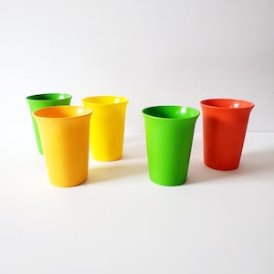 Tupperware juice glasses 5 vintage Tupperware plastic juice tumblers Hold 7 ounces