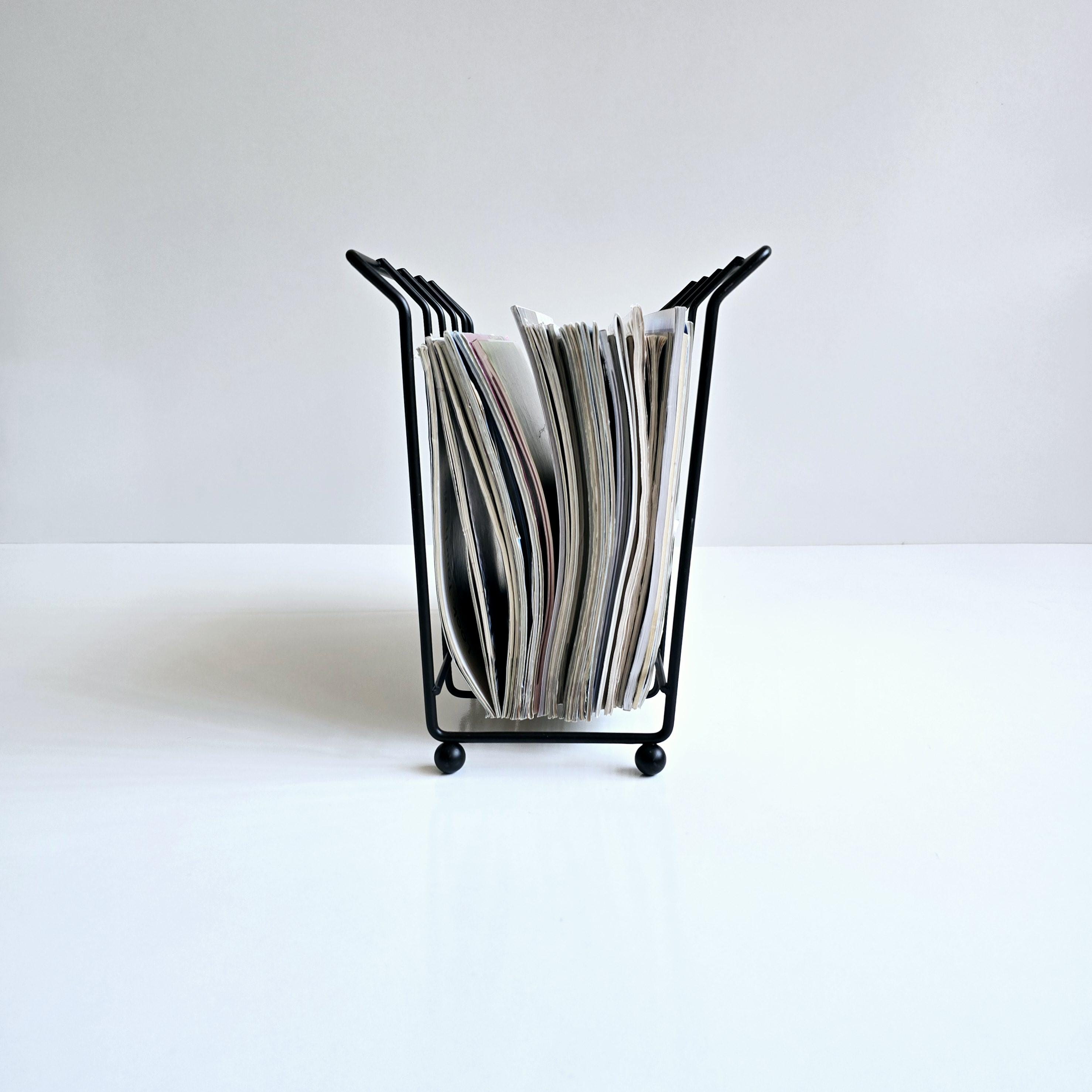 マガジンラック Vintage magazine holders Magazine Rack Vintage Magazine Holder - Etsy