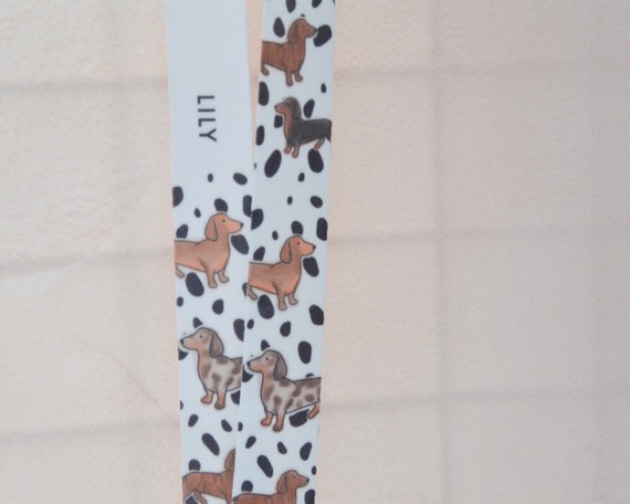 Sausage dog lanyard, personalised dachshund gift, teacher lanyard, dog lover present, sausage dog design, custom gift, vet lanyard gift