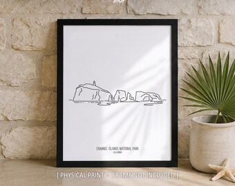 Camelback Line Art Print, Minimalist Black & White Arizona North